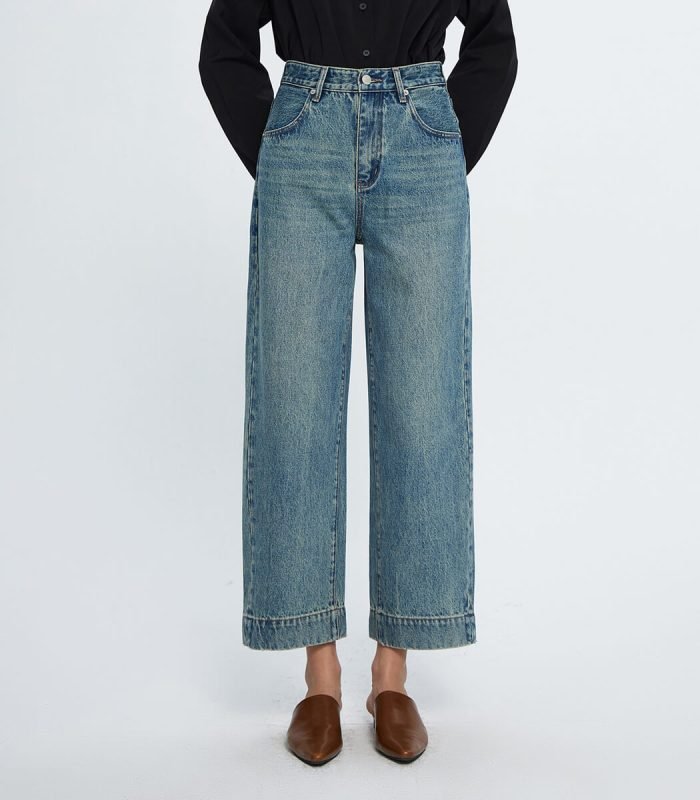 Vintage blue wide leg jeans