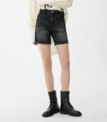 frayed edge denim shorts