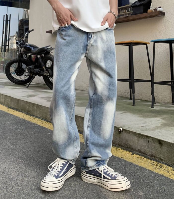 men's light wash baggy jeans