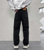 Men's loose fit denim jeans